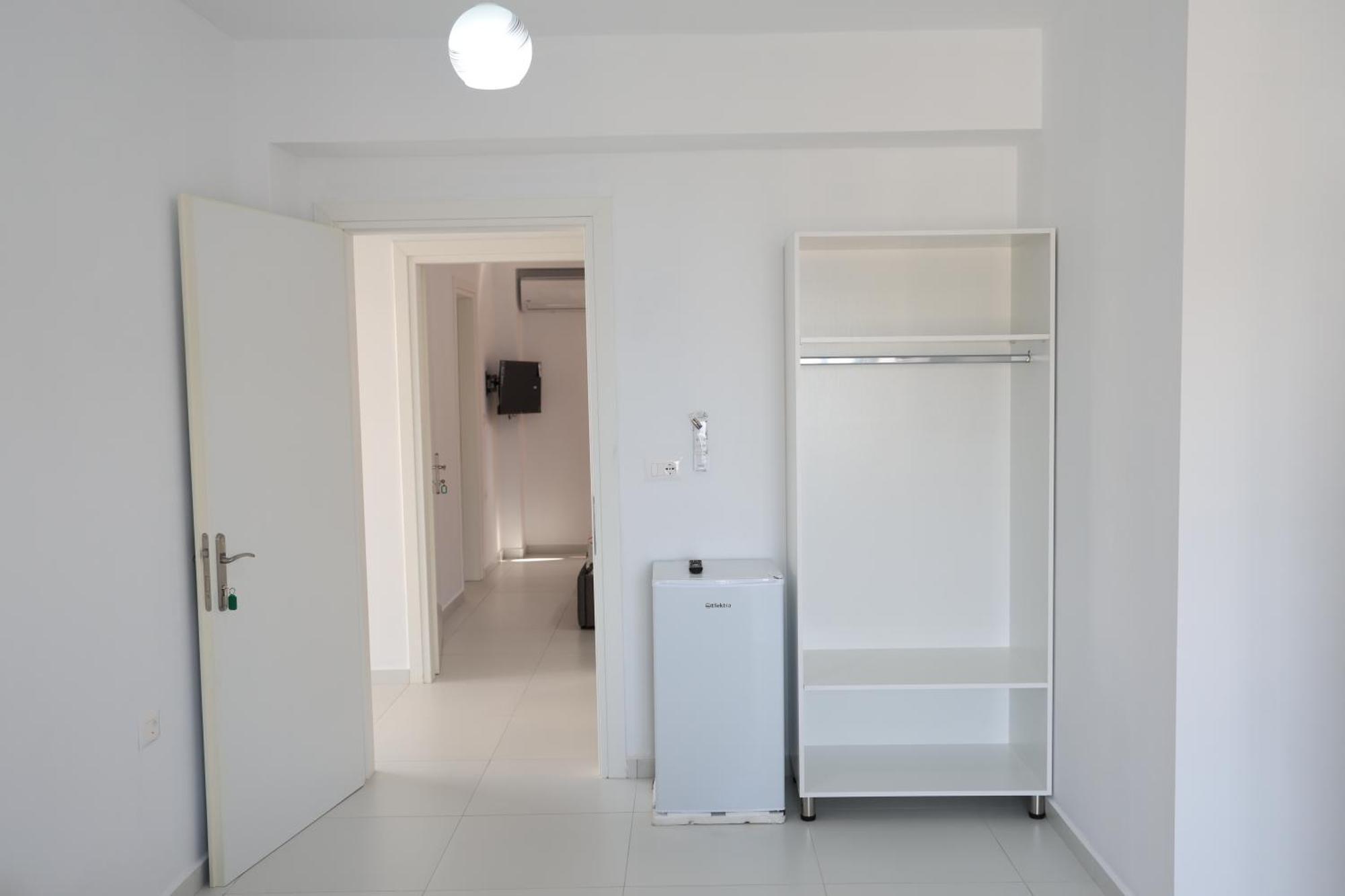 Ida Apartments Sarandë エクステリア 写真